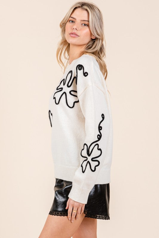 Cecilia® | Plus knitted sweater with floral embroidery
