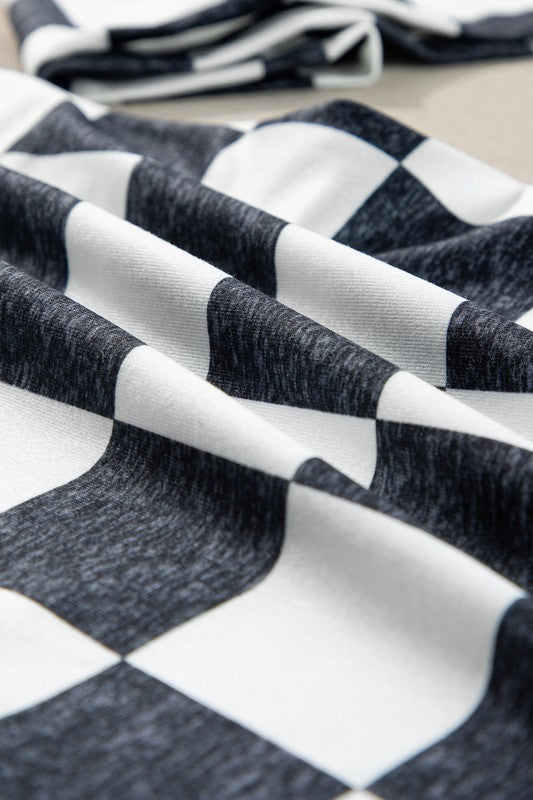 Aubrey® | Checked flared trousers with a high waist