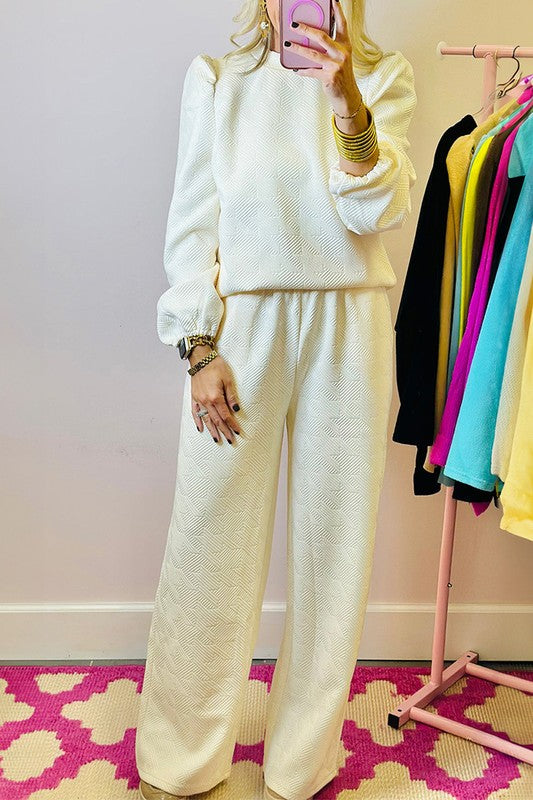 Angelica® | Women's structured puff sleeve top and pants set