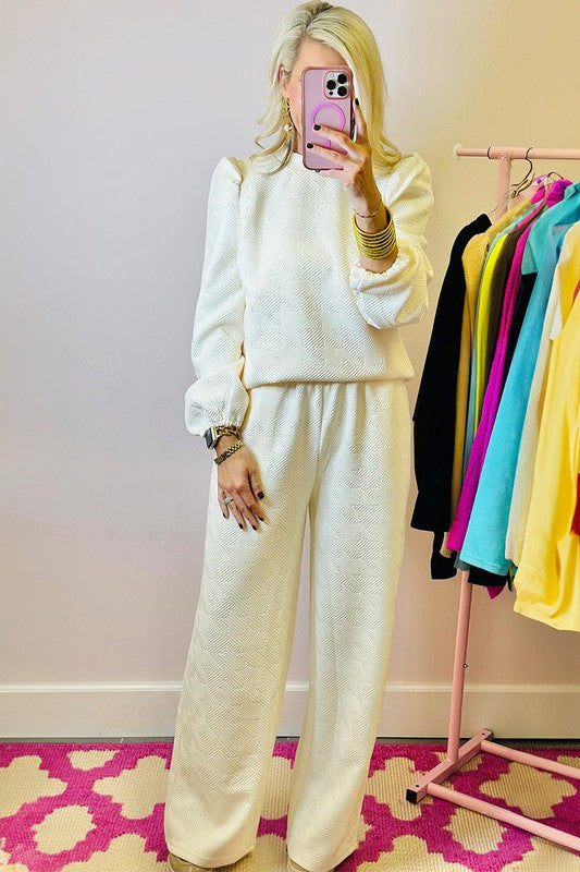 Angelica® | Women's structured puff sleeve top and pants set