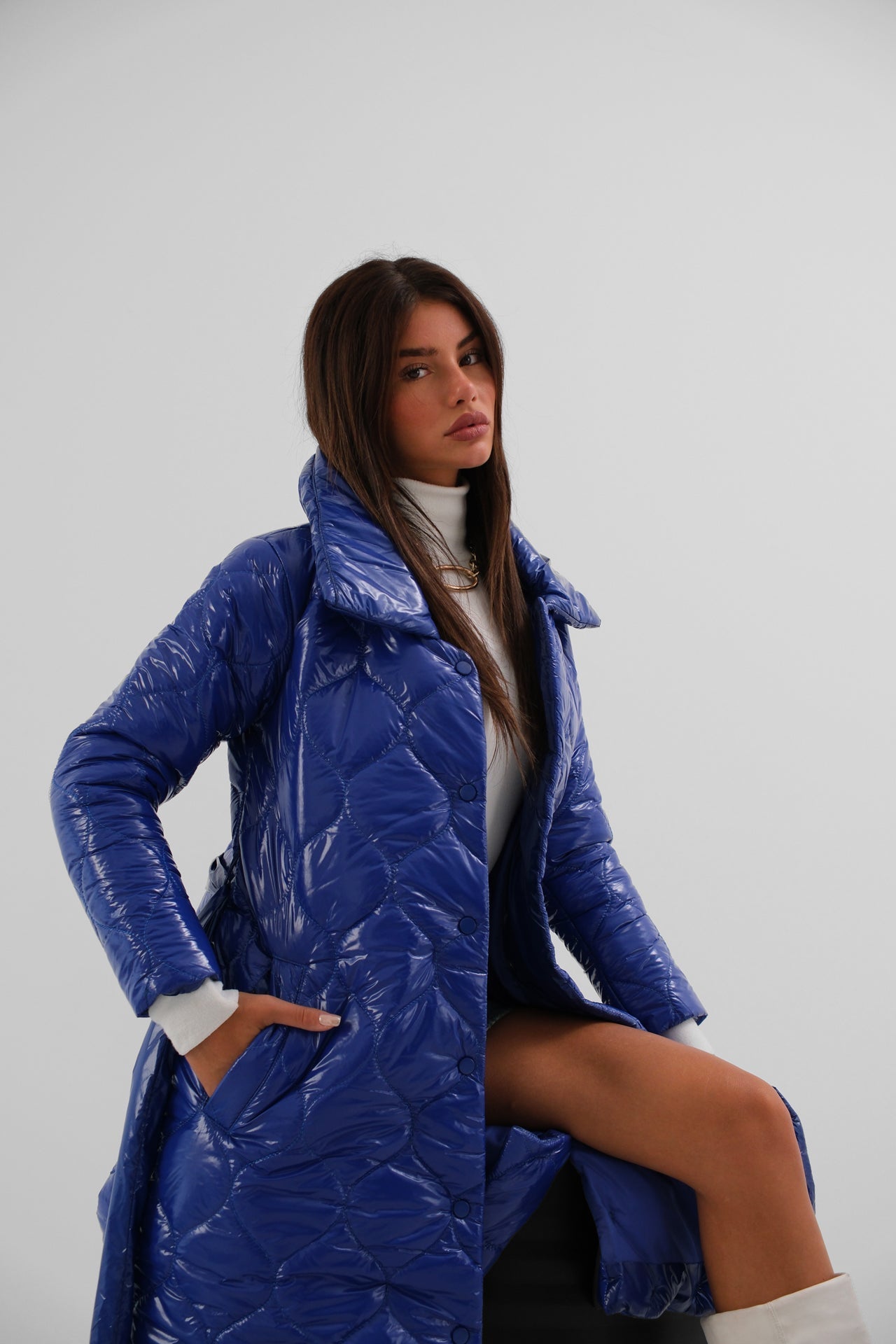 Elisa® | Women's leather maxi puffer jacket with belt blue