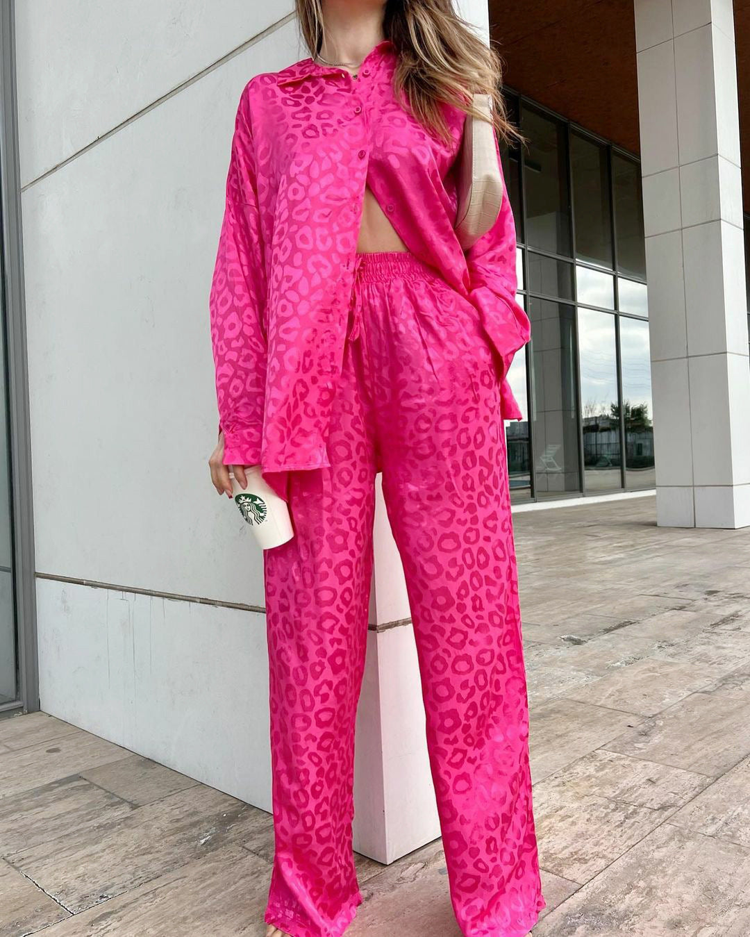 Clara® | Leopard print satin shirt and pants set