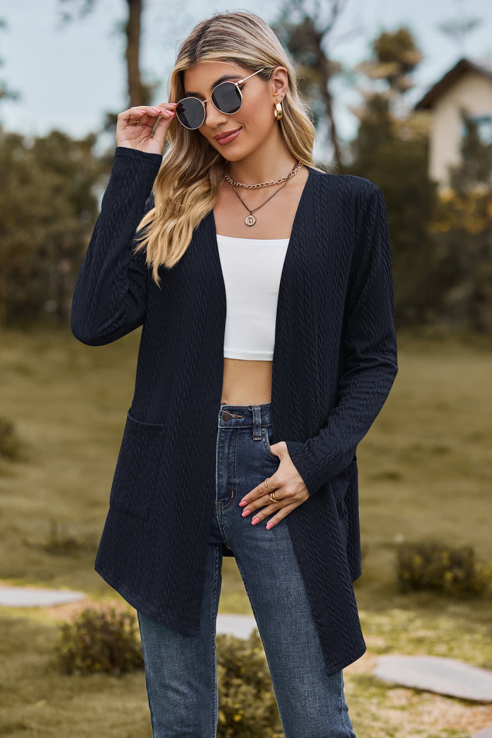 Ariadna® | Trendy and elegant winter cardigan