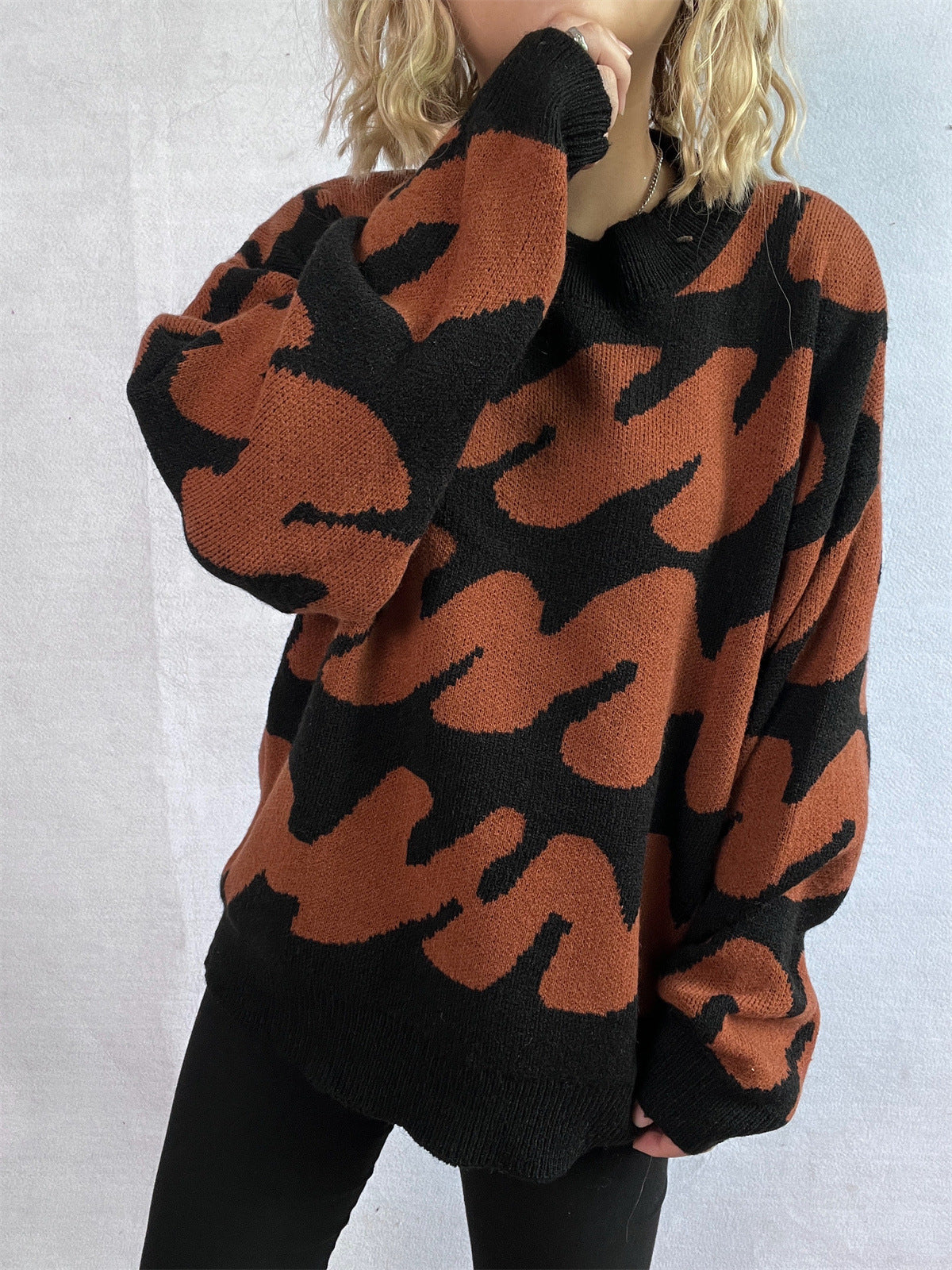 Anita® | Contrasting long-sleeved sweater with a crew neck