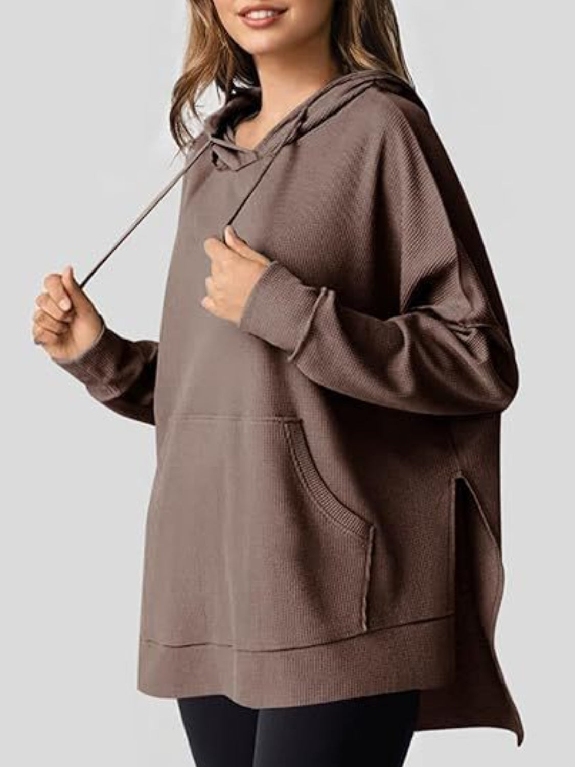 Eleonora® | Long sleeve hoodie with drawstring and slit