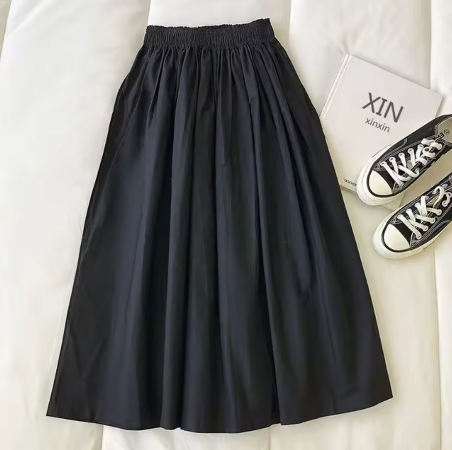 Claudia® | Loose skirt with a high waist