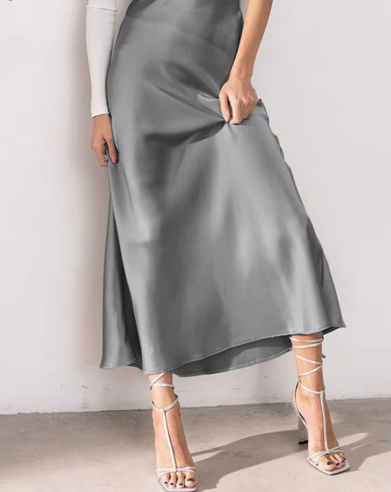 Diana® | Elegant skirt made of satin silk