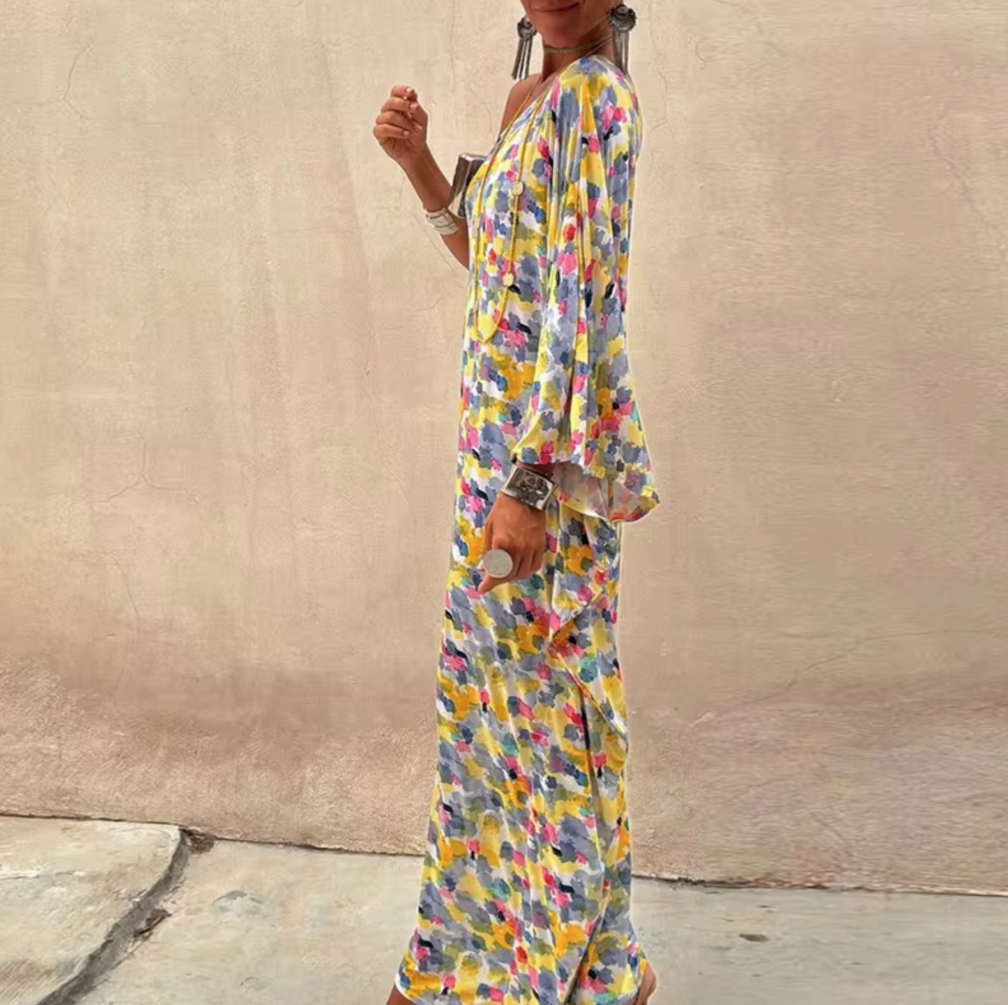 Ana® | Long dress with floral print and one shoulder