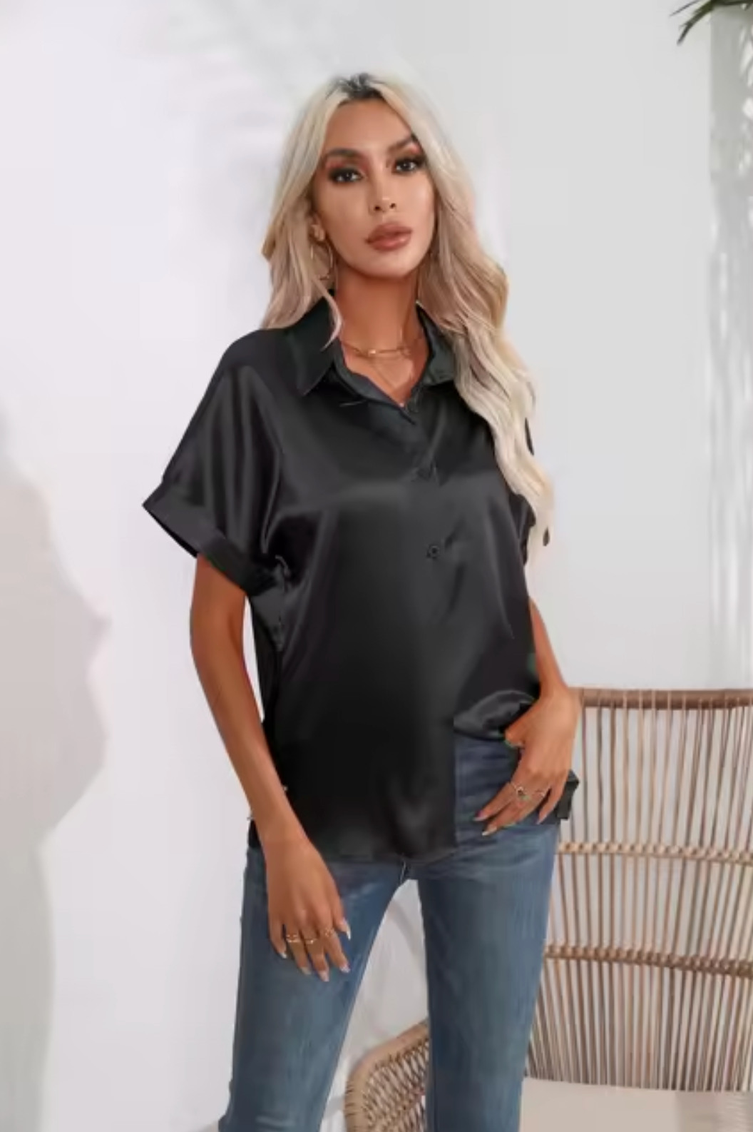 Elizabeth® | Short-Sleeved Satin Blouse
