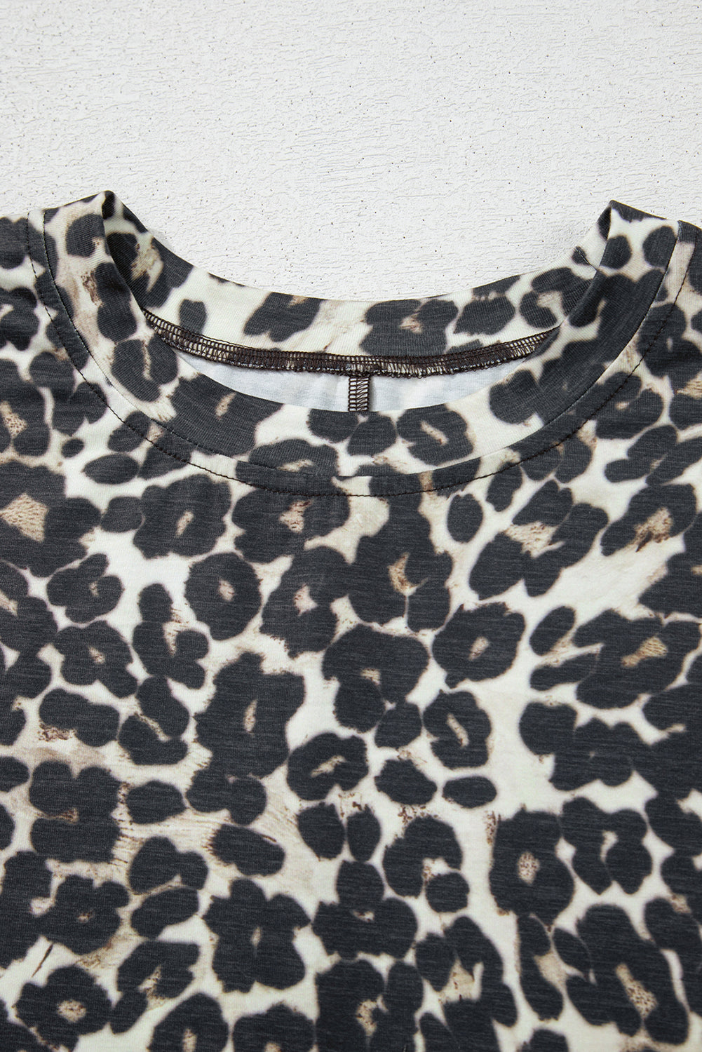 Dulce® | Leopard crew neck top and shorts set