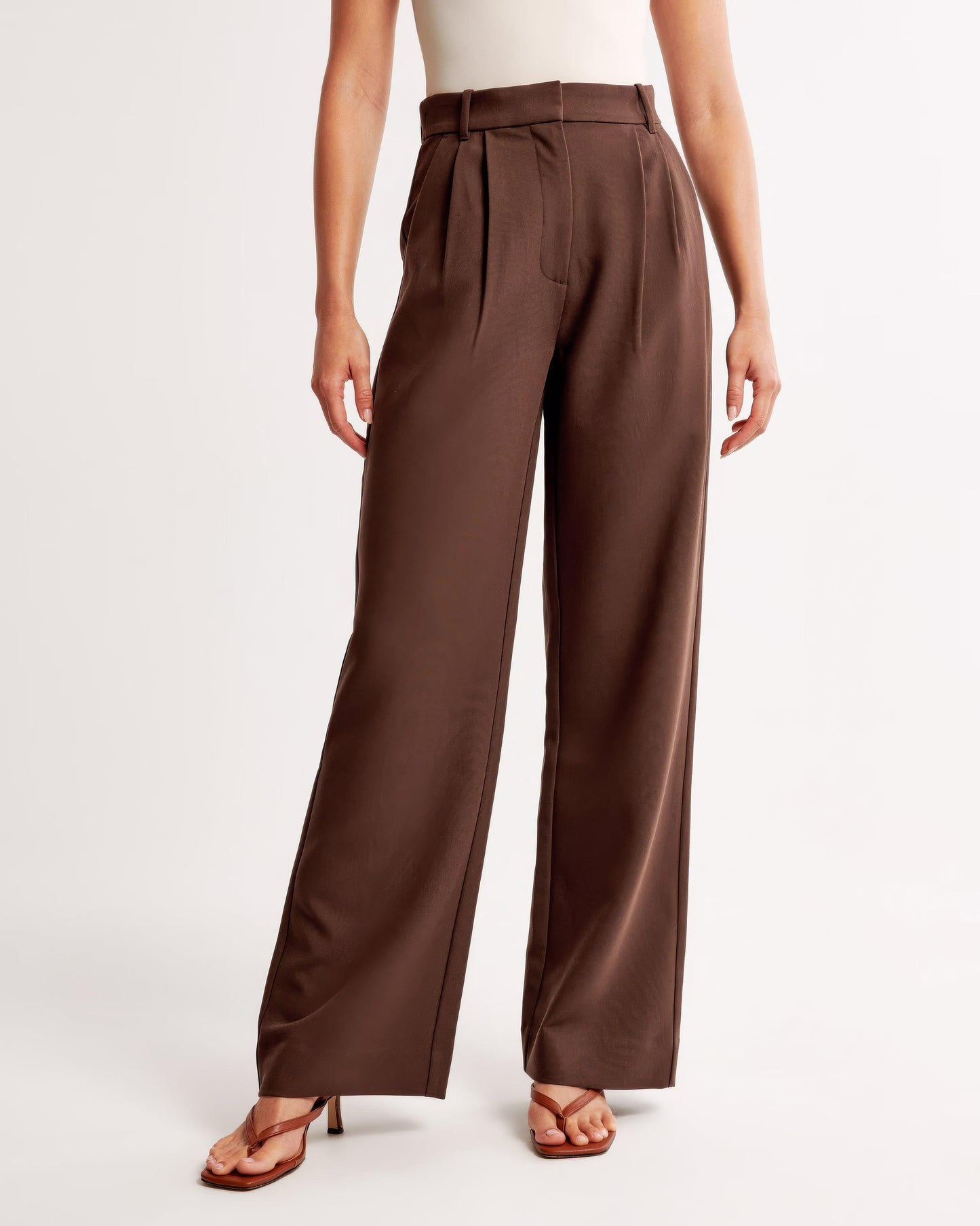 Zara | High Waist Pleated Leg Trousers with Tailored Fit