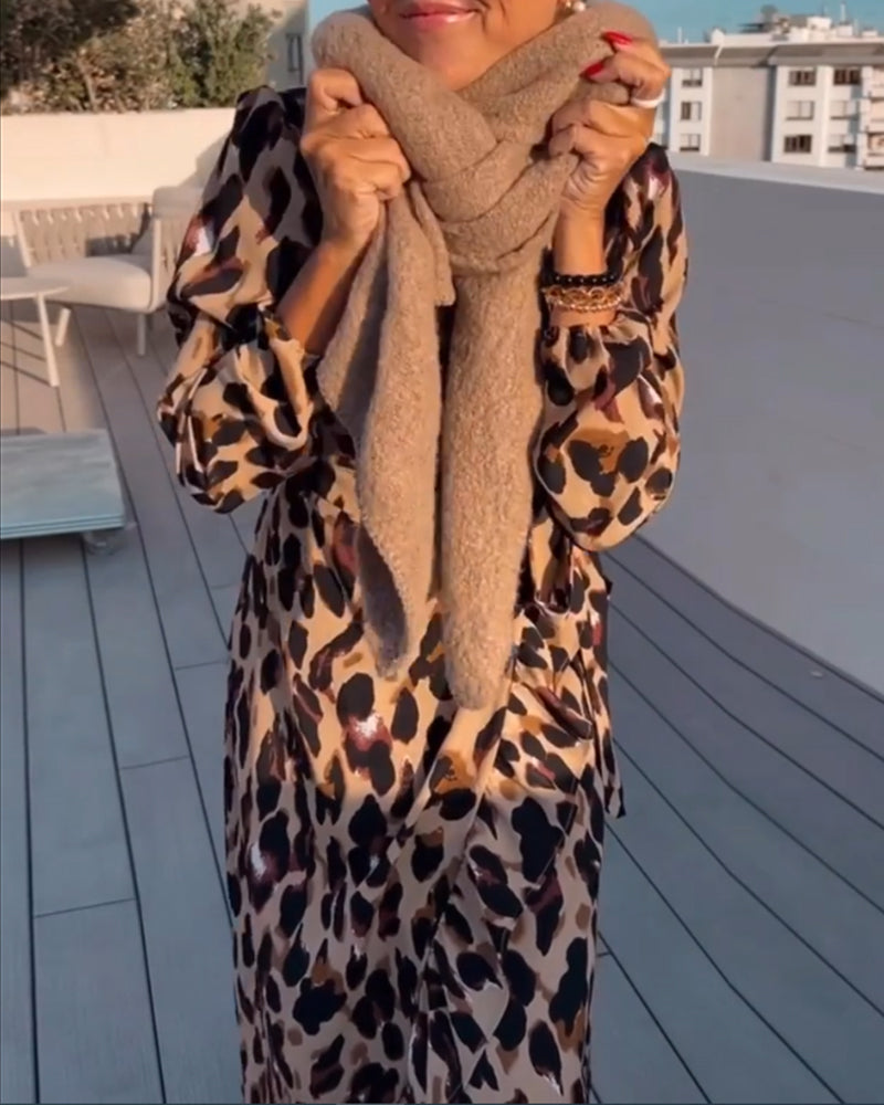 Agustina® | V-neck leopard print dress