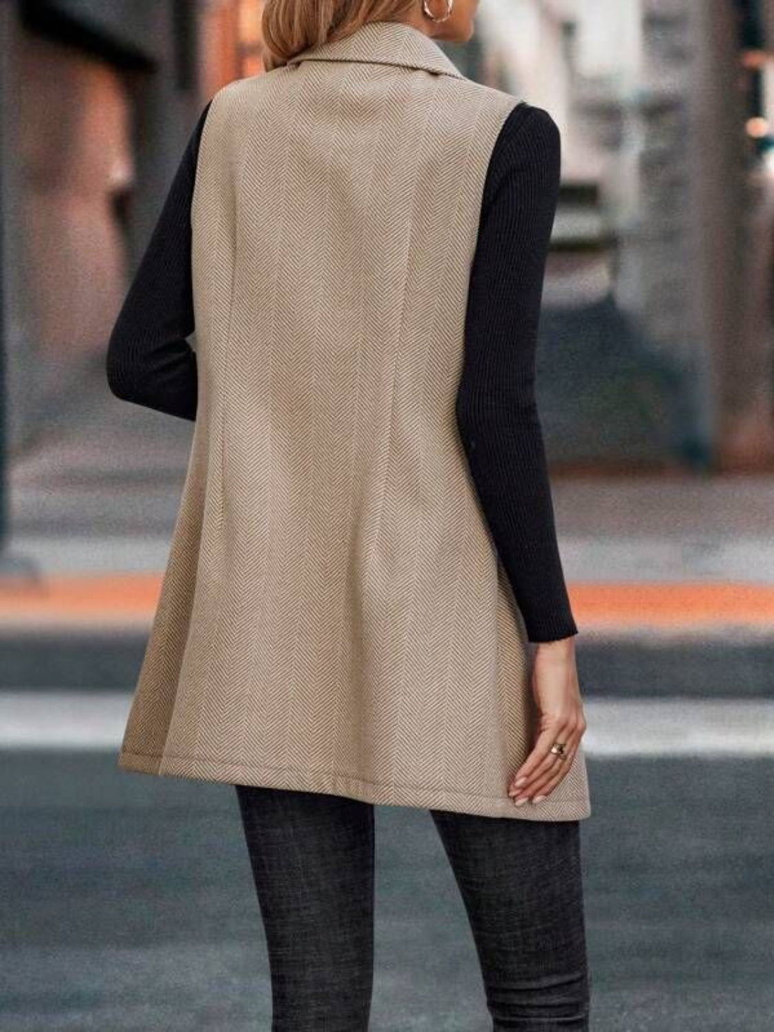 Carolin® | Long cut vest coat with buttoned collar and collar