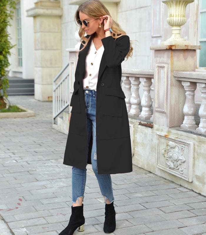 Women’s Overcoat – Tailored Fit – Double-Breasted Wool – Knee Length – Structured Design