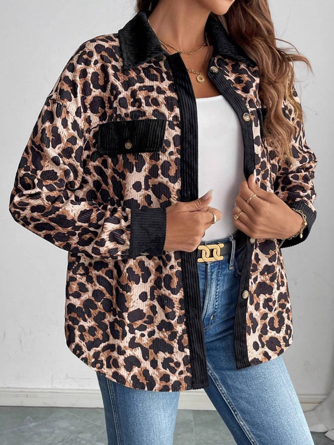 Elizabeth® | Buttoned shirt blouse with leopard collar and collar