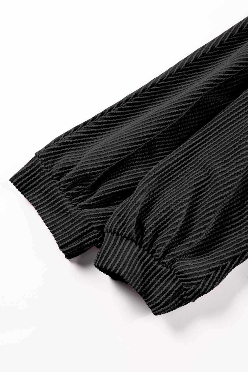 Elisa® | Structured, long-sleeved V-neck top