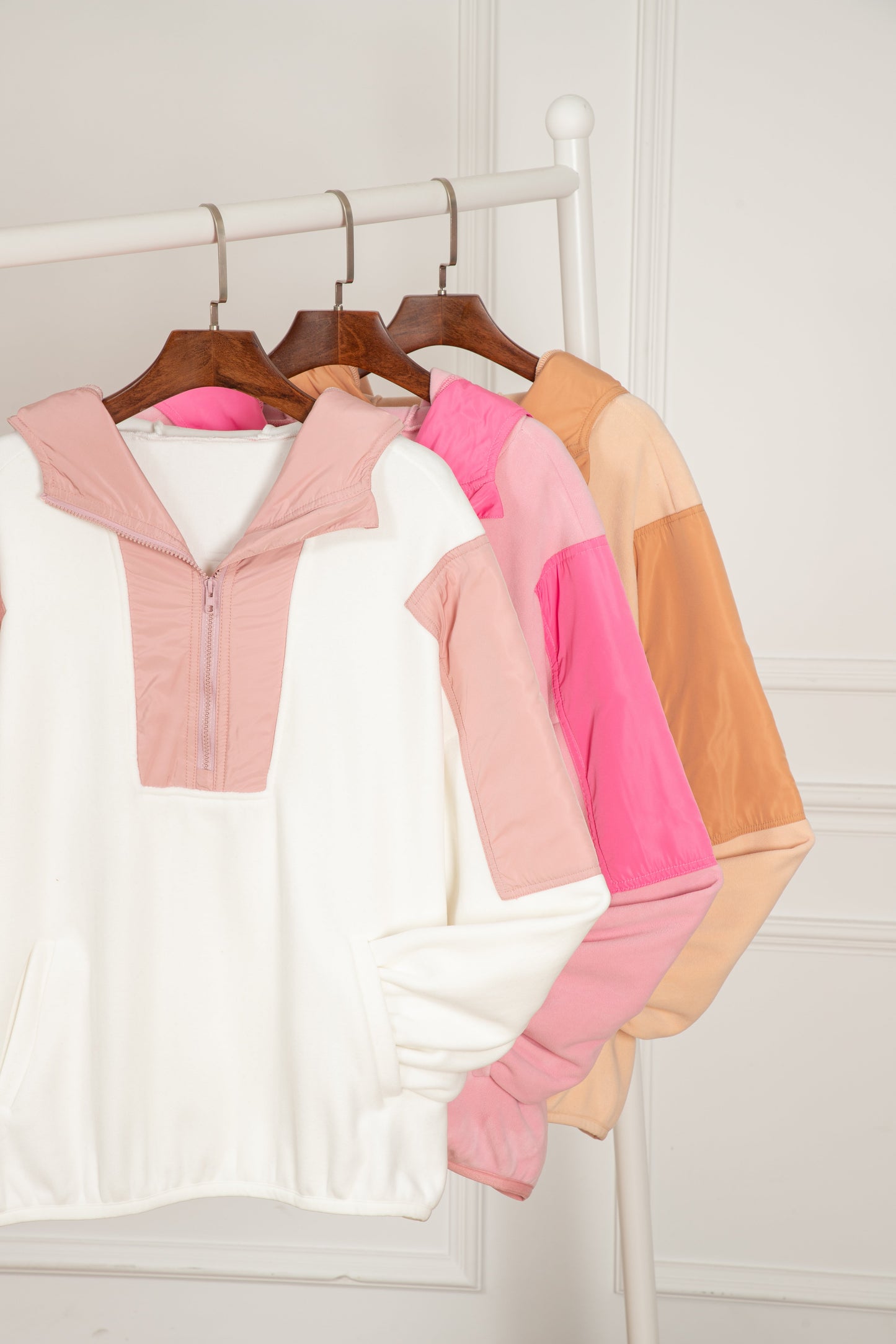 Elisa® | Modern and comfortable winter hoodie