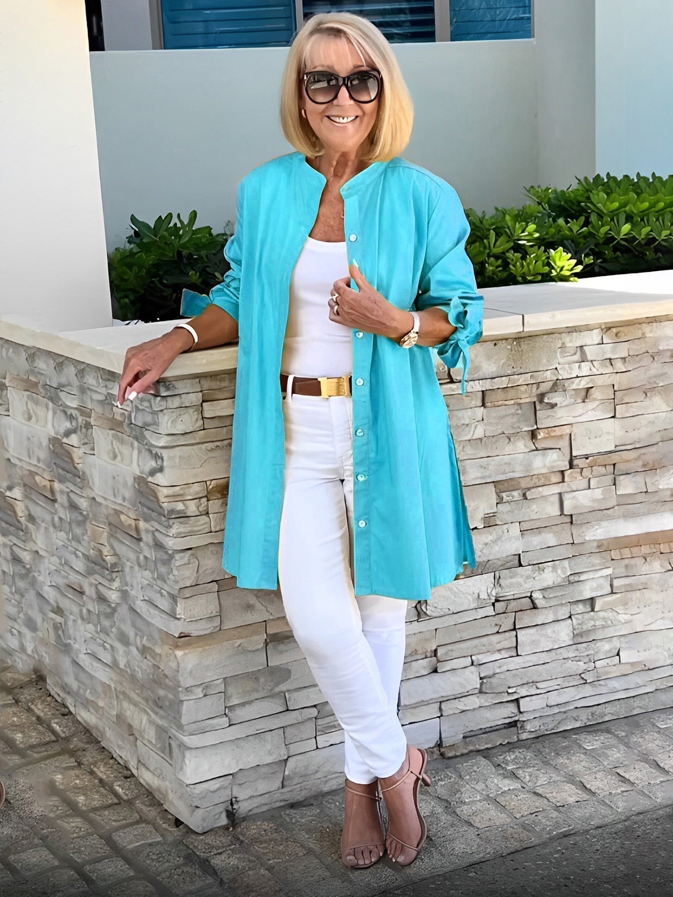 Agustina | Long, simple cotton shirt