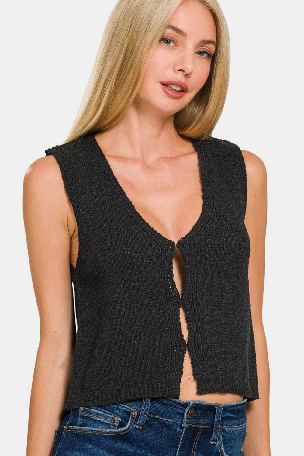 Belén® | Pullover vest with hook and eye closure and V-neck