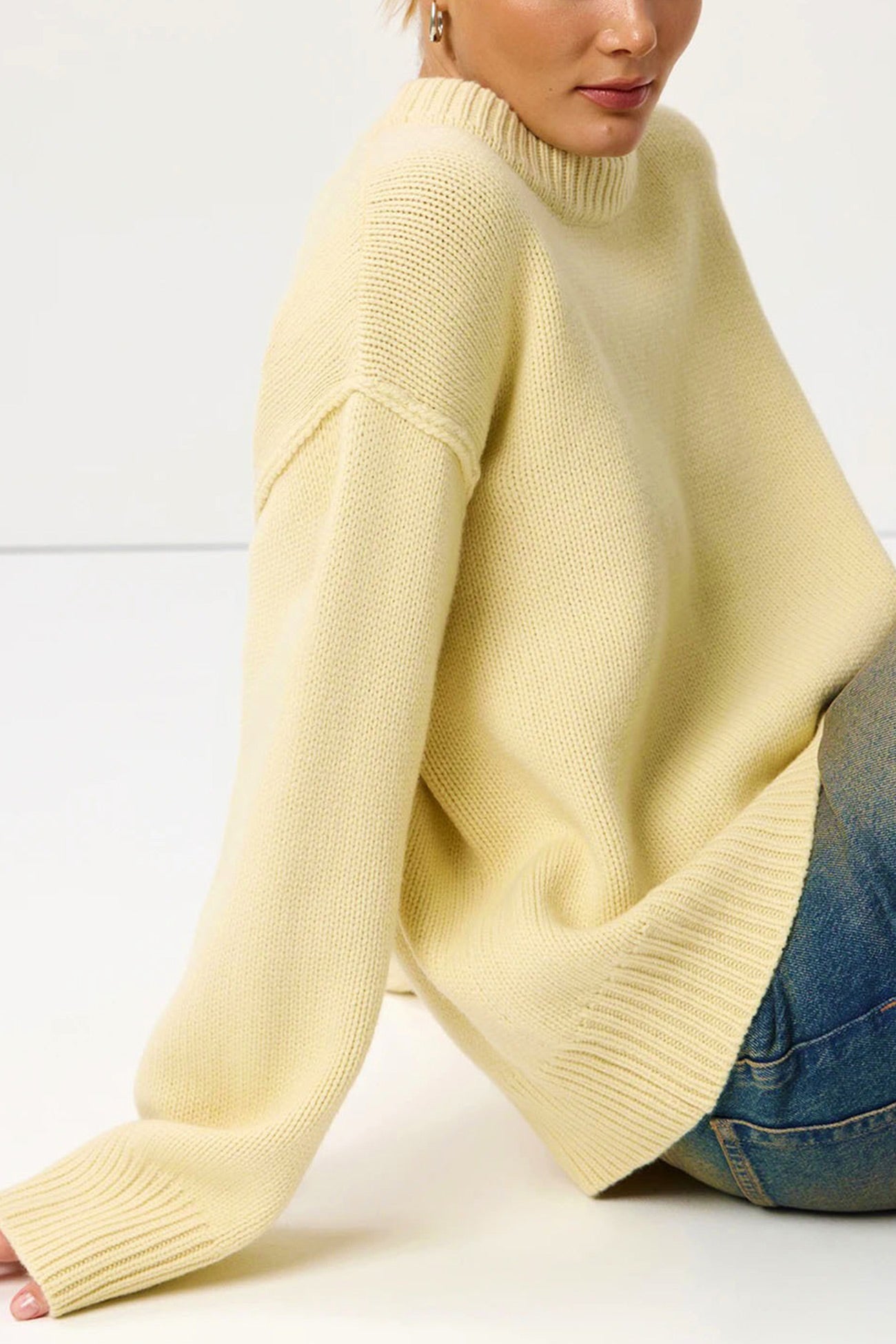 Carmen® | Round Neck Solid Color Pullover Sweater