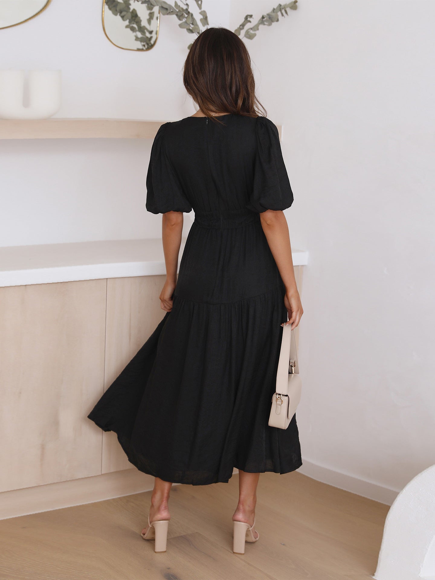Claudia® | Ruffle midi dress with V-neck and puff sleeves
