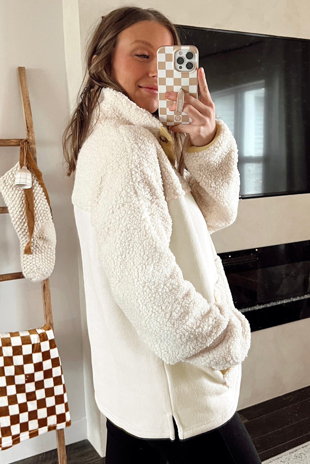 Camila® | Fashionable and minimalist winter garment