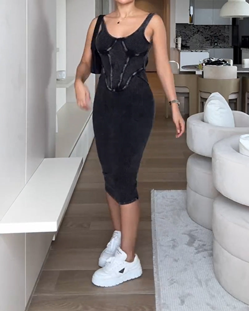Elisa® | Figure-hugging slingback dress