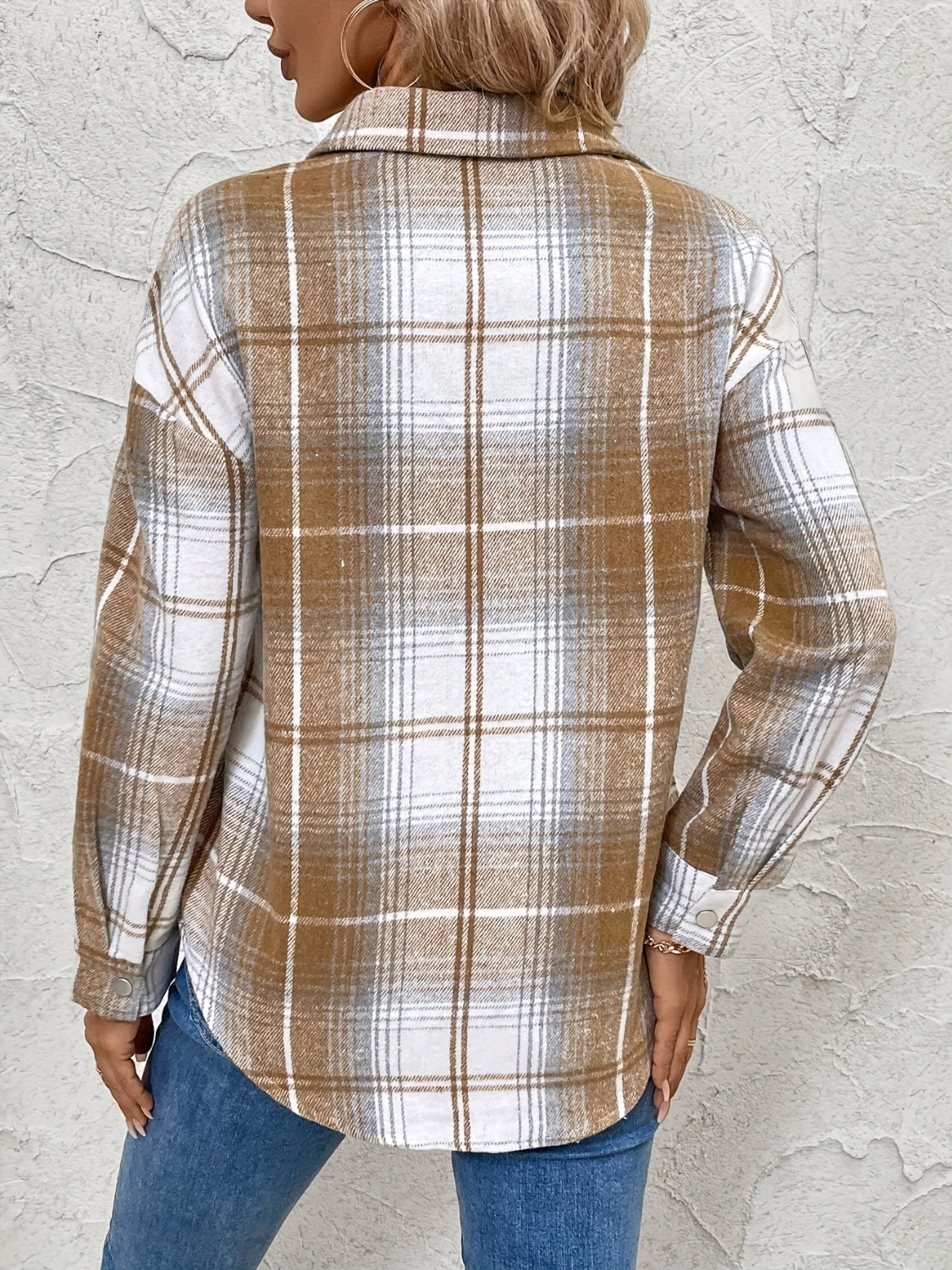Brenda® | Checked long sleeve top with collar and half zip