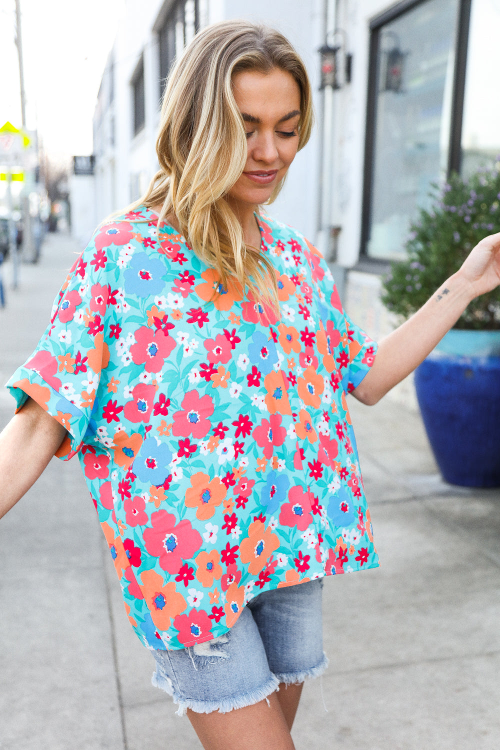 Aurelia® | Under Your Spell mint floral V neck flat top