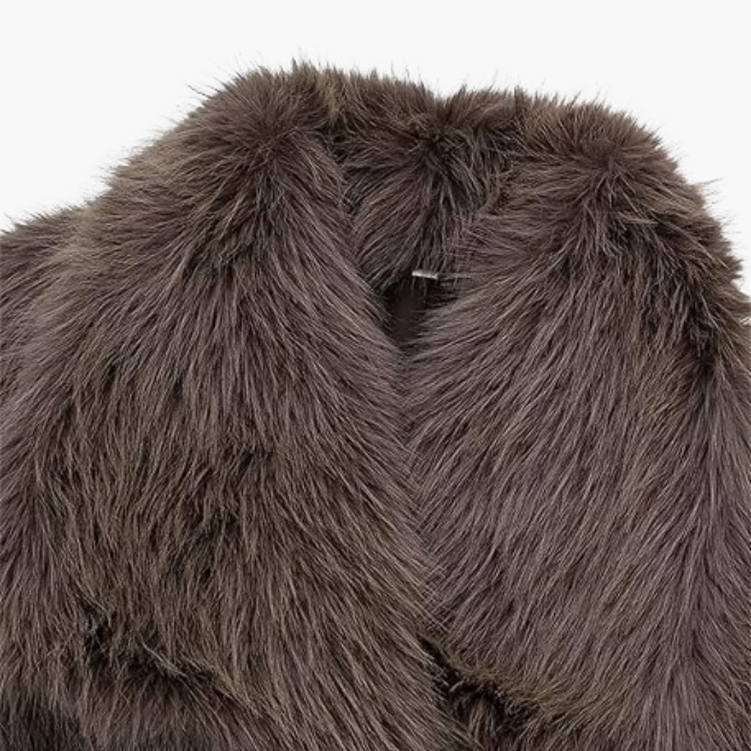 Carolina® | Fluffy coat for women