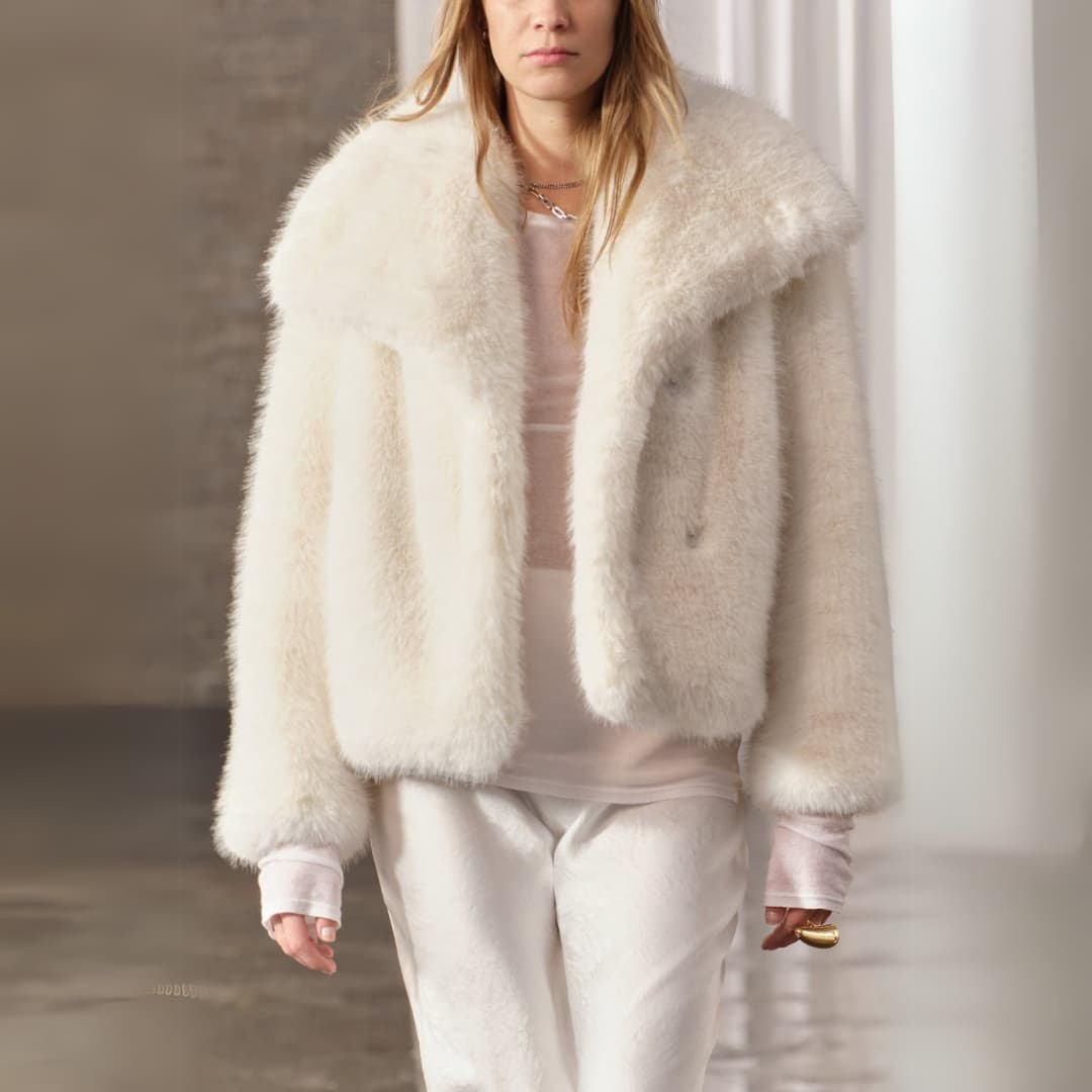 Carolina® | Fluffy coat for women