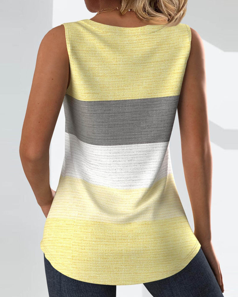 Dolores® | Striped tank top with buttons and pleats