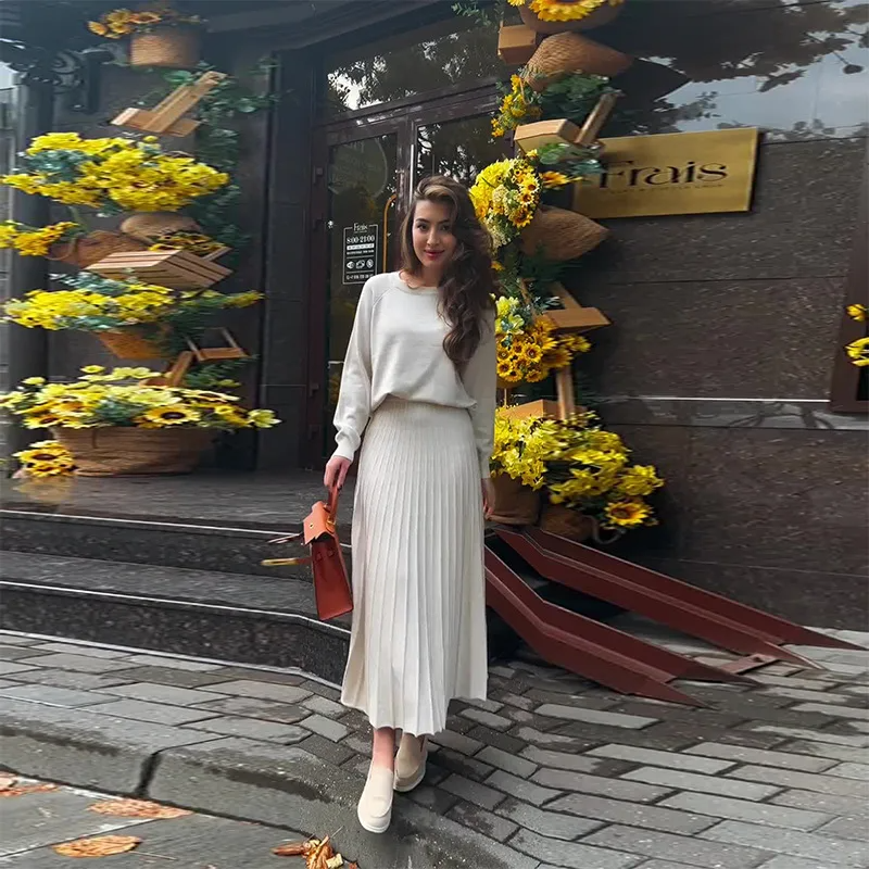 Blanca | Solid color long sleeve top and pleated skirts for women