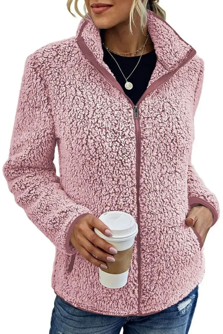 Cecilia® | Relaxed and timeless winter garment