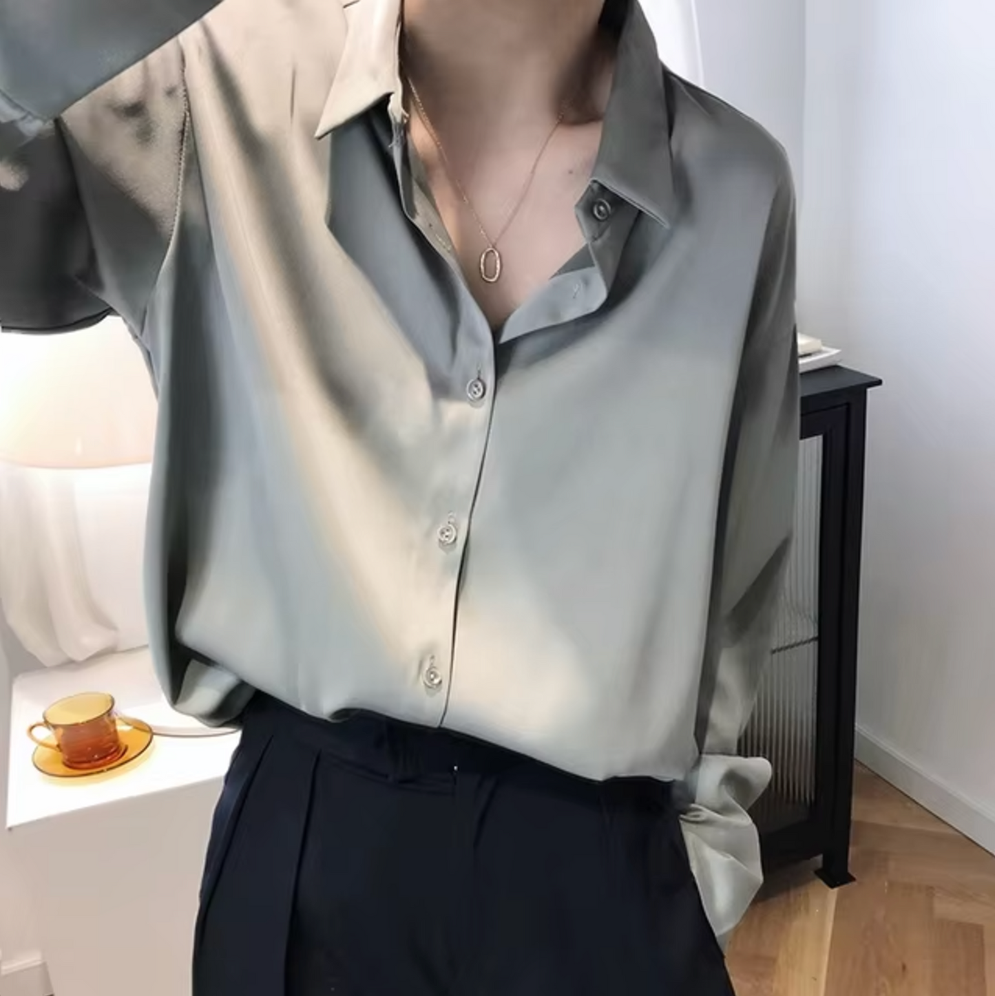 Dana® | Elegant satin blouse
