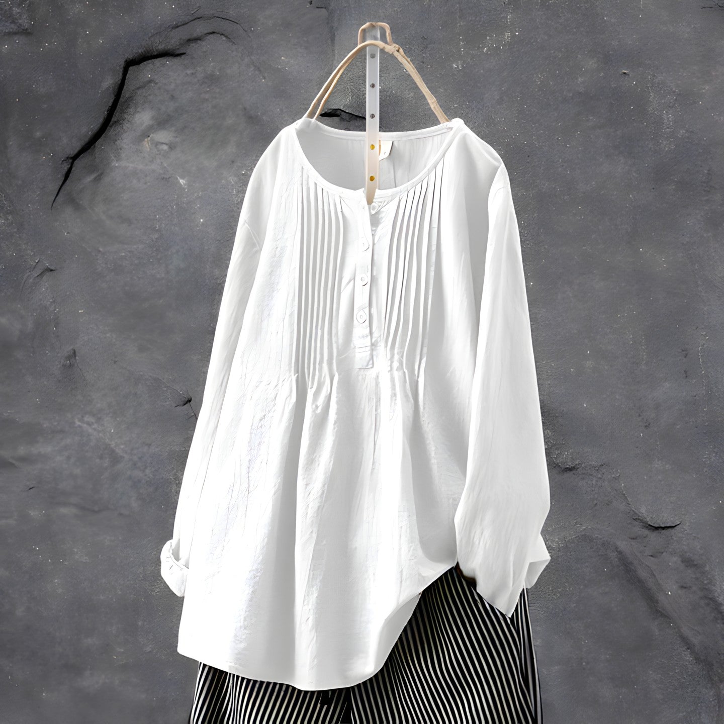 Eden® | Elegant and timeless blouse