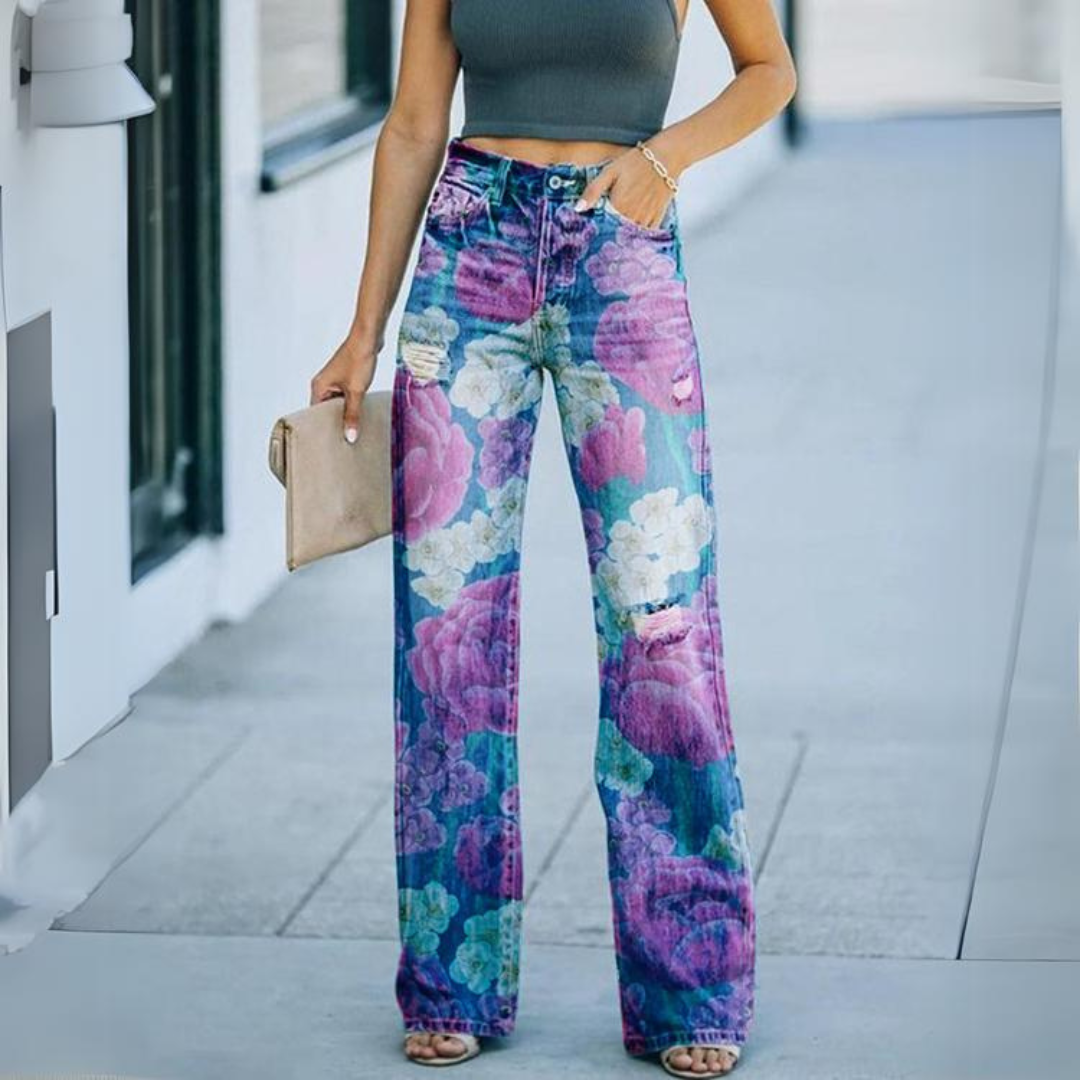 Carla® | Wide jeans with a floral print in a vintage look