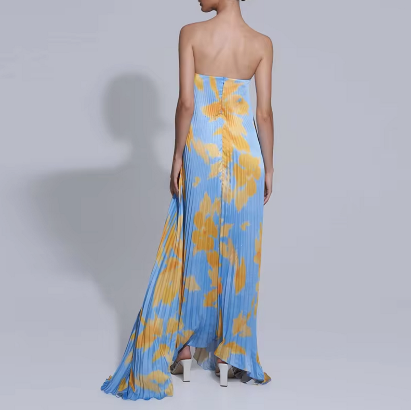 Angela® | Long bandeau dress with floral pattern and pleats