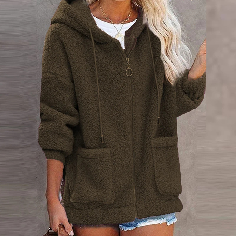 Clarisa® | Modern and elegant winter garment.