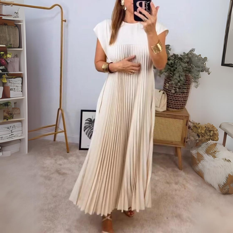 Carina® | Light and fresh pleated dress