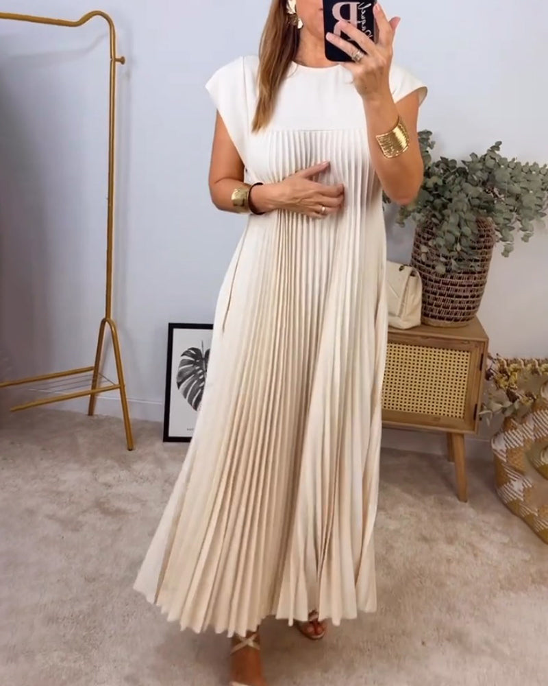 Martha | Elegant Pleated Maxi Dress