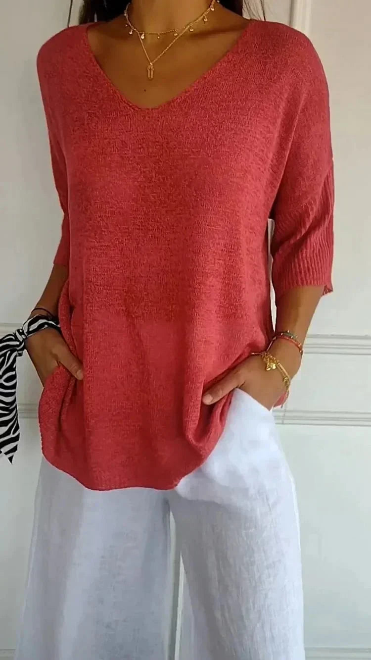 Alfonsina® | Simple Knitted Top With A V-Neck