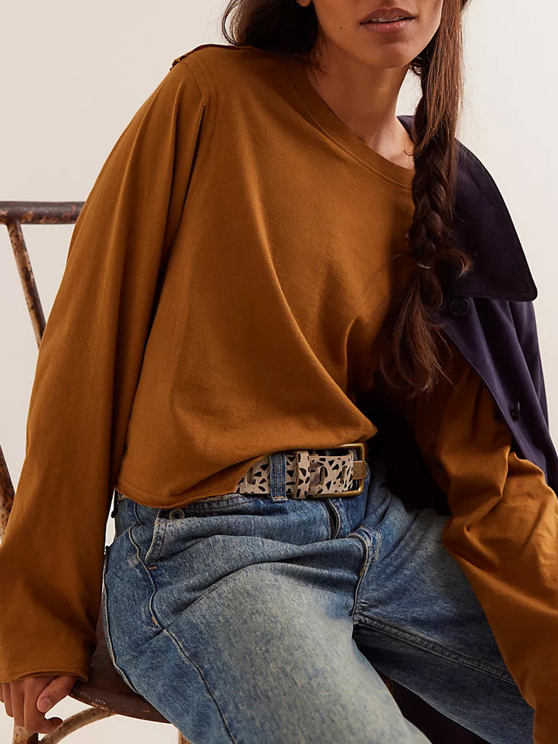 Arcelia | Long sleeve, cropped crew neck t-shirt
