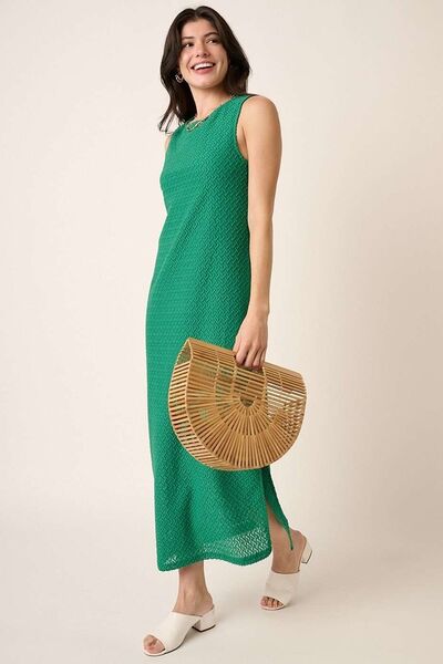 Dafne® | Sleeveless dress with side slit and round neckline