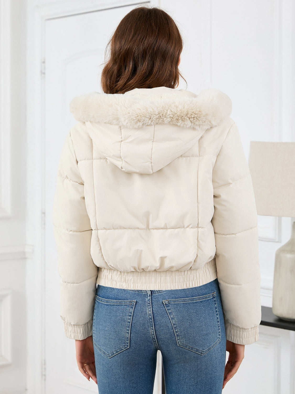 Eleonora® | Long-sleeved, cropped winter coat with hood and pockets