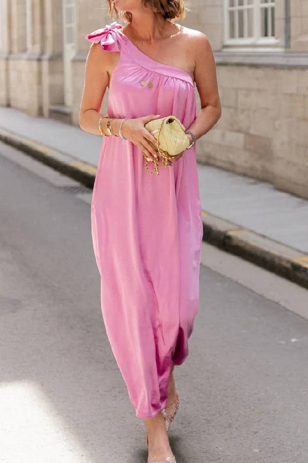 Alicia® | Elegant one-shoulder lace-up dress