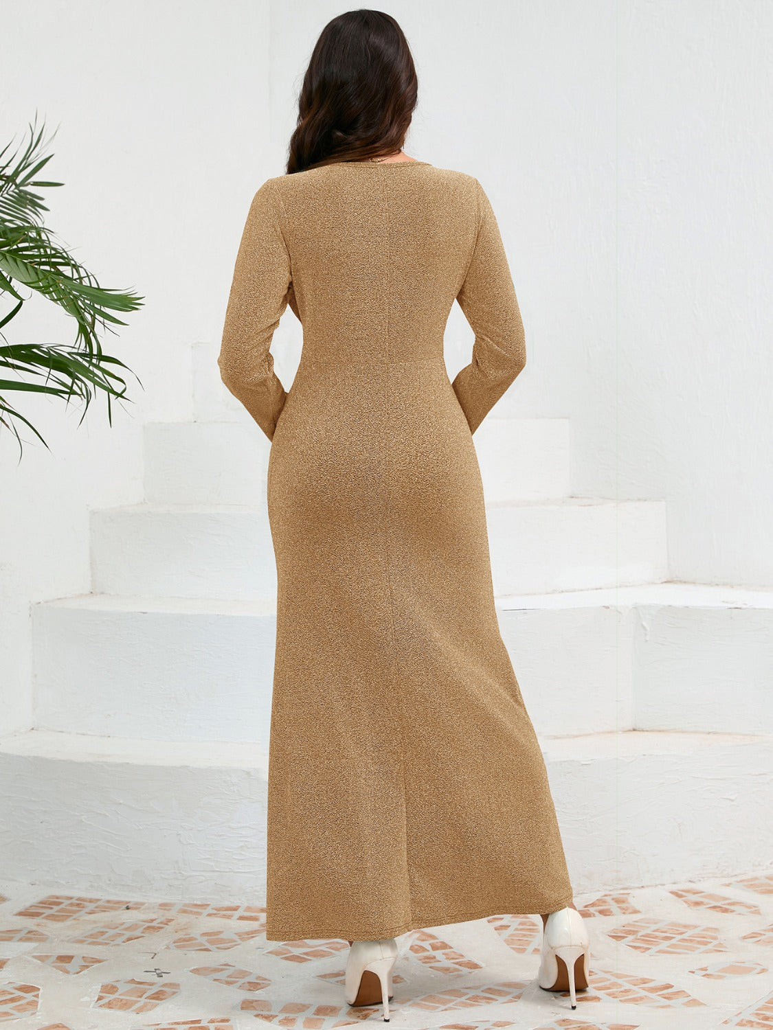 Brenda® | Ruched, long-sleeved dress with a round neckline