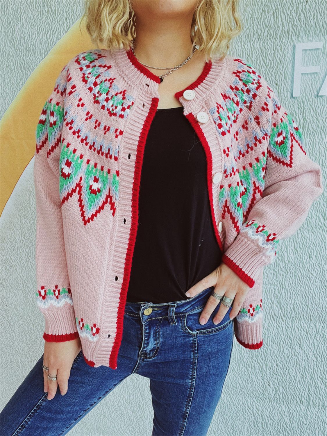 Diana® | Long sleeve cardigan with a contrasting geometric crew neck