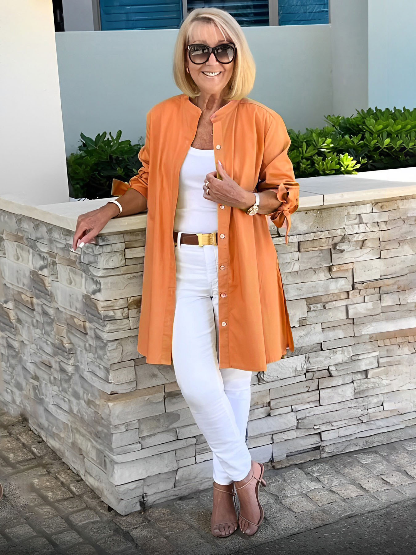 Agustina | Long, simple cotton shirt