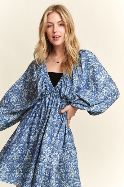 Antonella® | Printed mini dress with V-neck and batwing sleeves